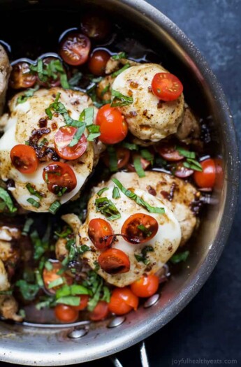 One Pan Balsamic Glazed Caprese Chicken - an easy recipe done in less than 40 minutes. Tender juicy Chicken cooked in balsamic glaze, I guarantee you'll love it! | gluten free recipes