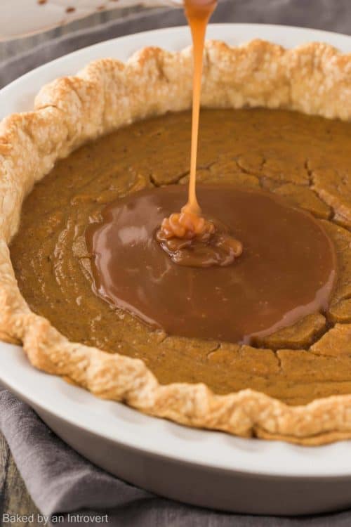 Look no further with the ULTIMATE Holiday Guide for Thanksgiving! This Turkey Day roundup has 45+ Thanksgiving recipes to ensure that you have the BEST and most flavorful feast around! | joyfulhealthyeats.com