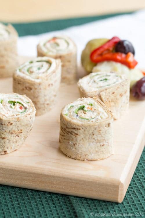 Ensure you have the BEST Holiday Party around with these fun Party Recipes. From festive cocktails to sweet desserts and quick easy appetizers! Your one stop shop! | joyfulhealthyeats.com