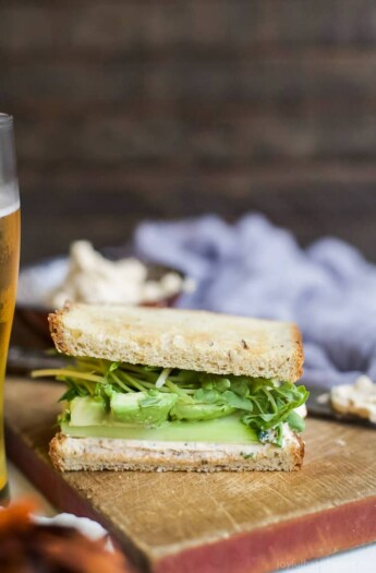 This heart healthy CUCUMBER AVOCADO SANDWICH slathered with an Herb Goat Cheese is the perfect lunch or quick dinner recipe. Believe me, you're gonna be in love! | joyfulhealthyeats.com