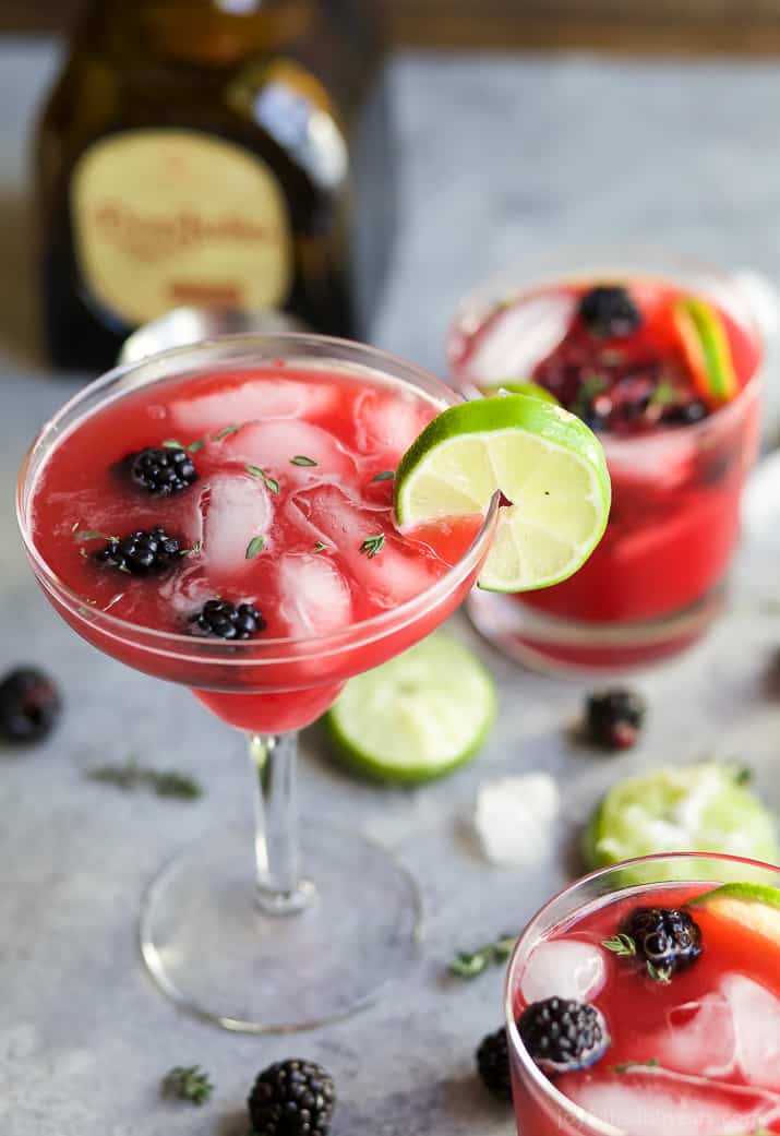 THYME BLACKBERRY MARGARITAS, as gorgeous as they are delicious! This is one smooth margarita with a hint of citrus, blackberry flavor and subtle notes of fresh thyme! You're gonna fall in love! | joyfulhealthyeats.com