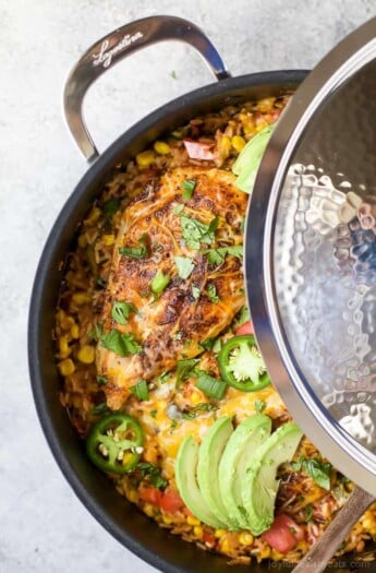 ONE PAN SOUTHWESTERN CHICKEN AND RICE - an easy healthy dinner recipe all made in one pan for easy cleanup! It's perfect for the family and bursting with flavor! | joyfulhealthyeats.com #ad | gluten free recipes