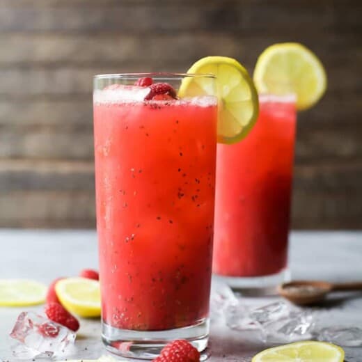 chia raspberry lemonade spritzer