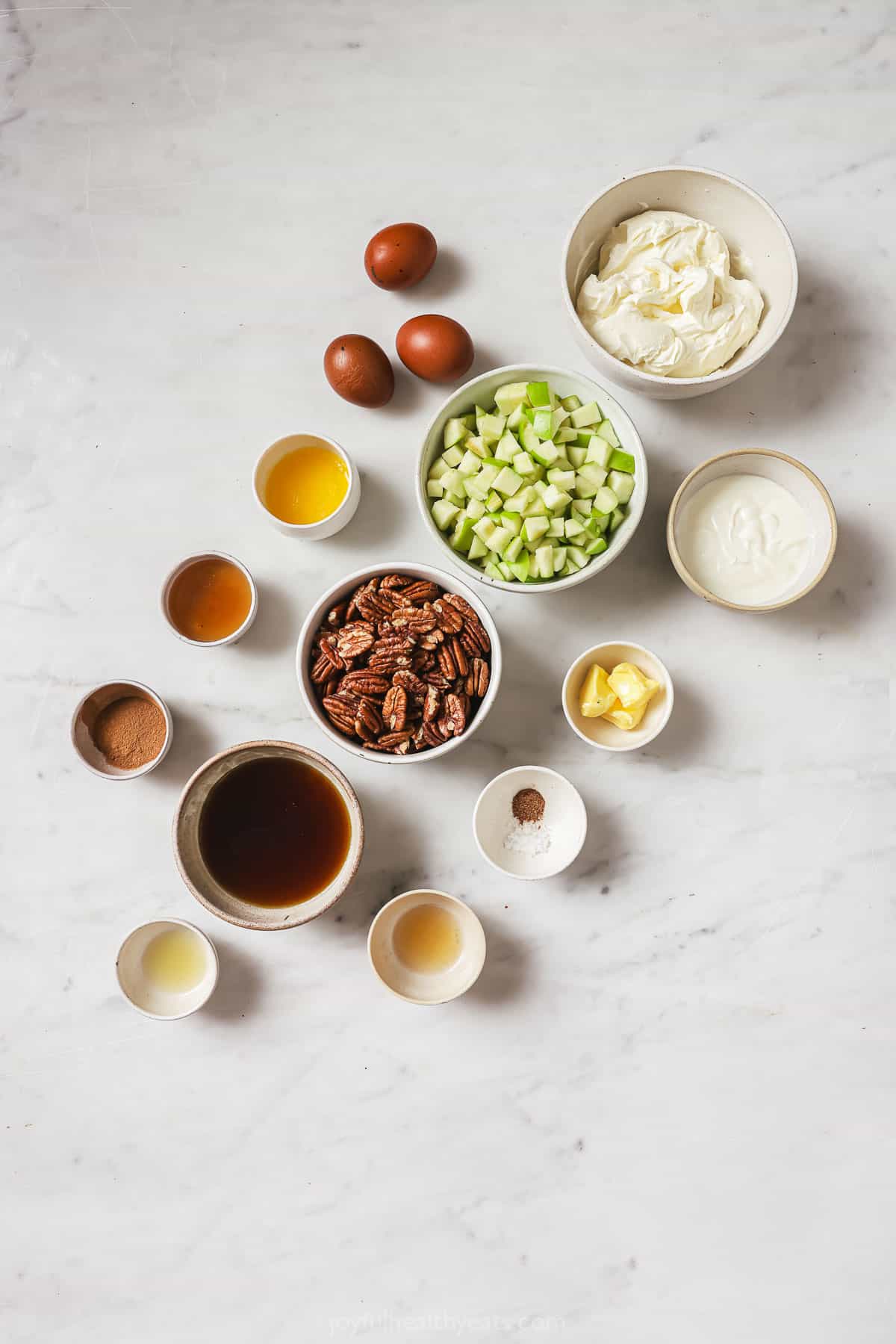 Ingredients for apple cheesecake bars. 