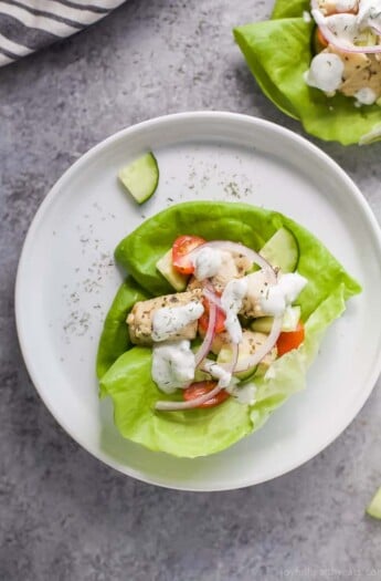 Low Carb Gluten Free Greek Chicken Lettuce Wraps with Tzatziki Sauce - an easy healthy 30 minute meal your family will devour! 