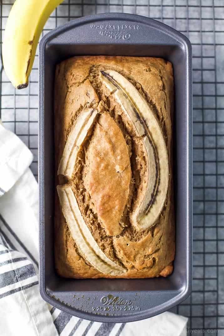 The BEST Healthy Banana Bread Recipe you'll ever need. An easy to make banana bread that's super moist and refined sugar free.