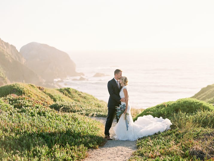Bride and Groom outdoor photo near the ocean