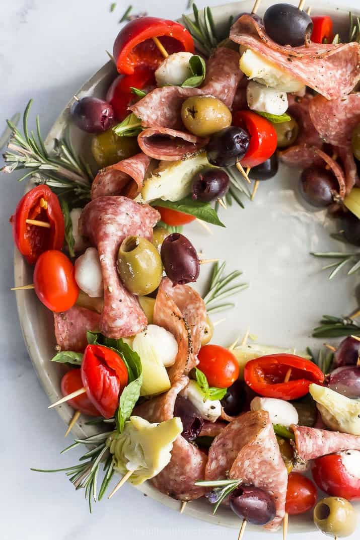 Christmas Wreath Antipasto Skewers | Easy Party Appetizer Idea