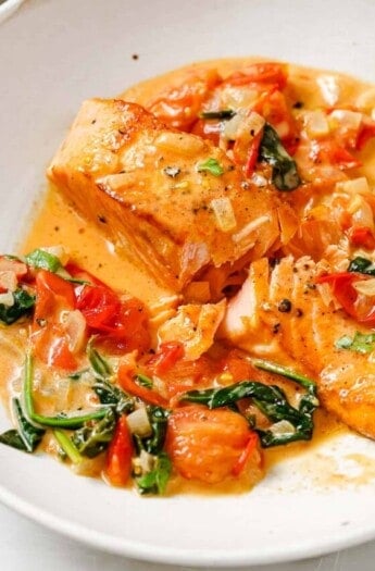 Tuscan salmon in the creamy wine sauce.