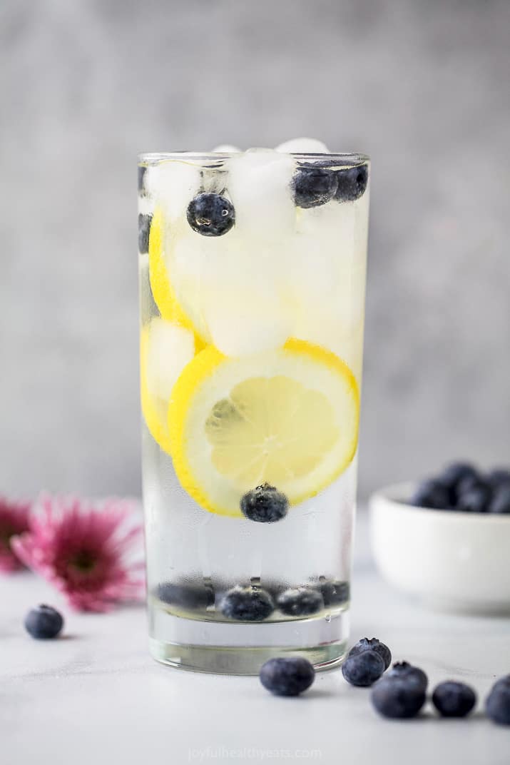 photo of blueberry lemon water