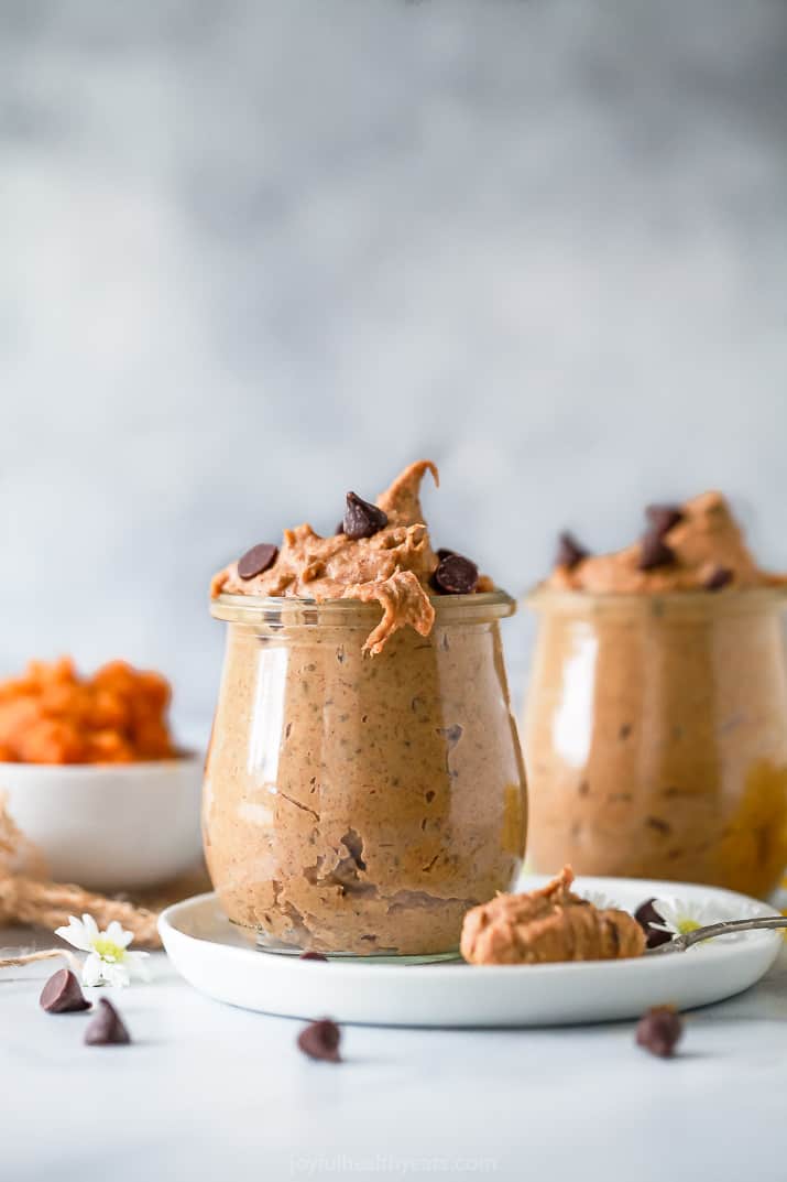 vegan chocolate chip pumpkin cookie dough in a mason jar 