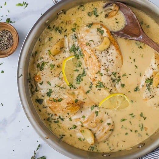 creamy garlic chicken in a pan