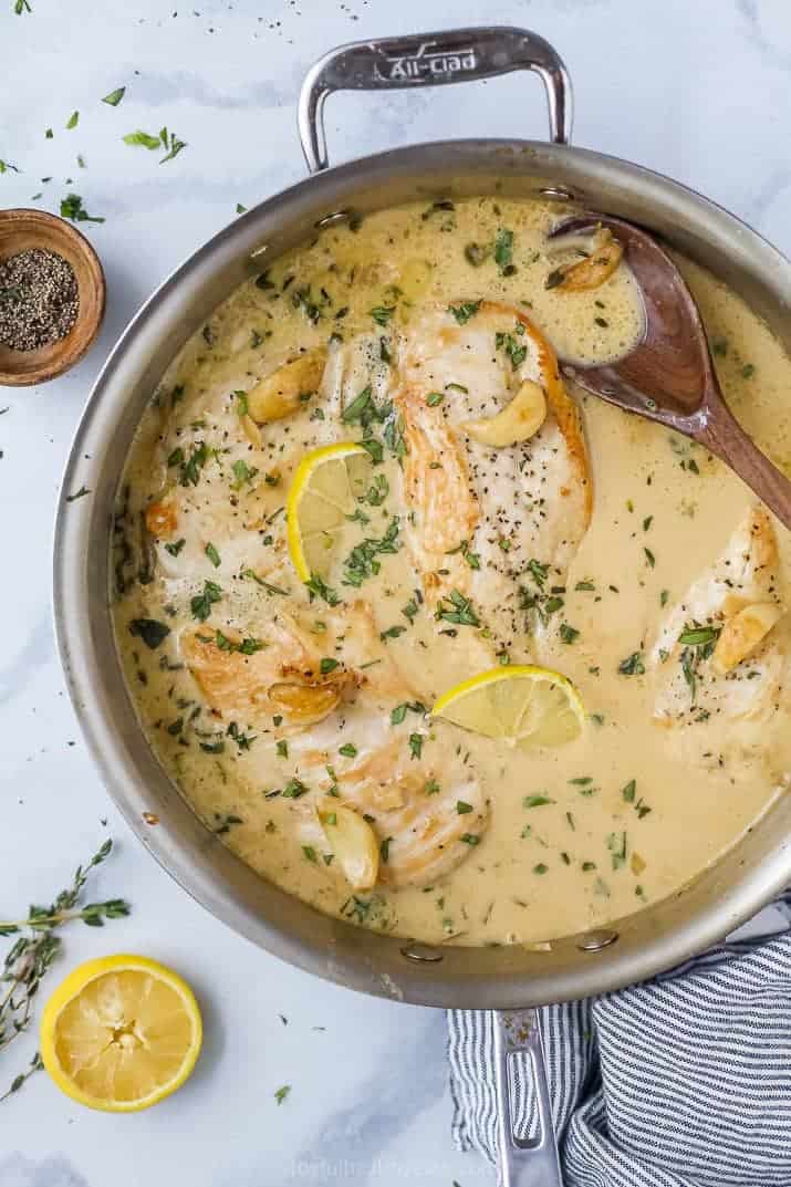 pan seared chicken in garlic cream sauce