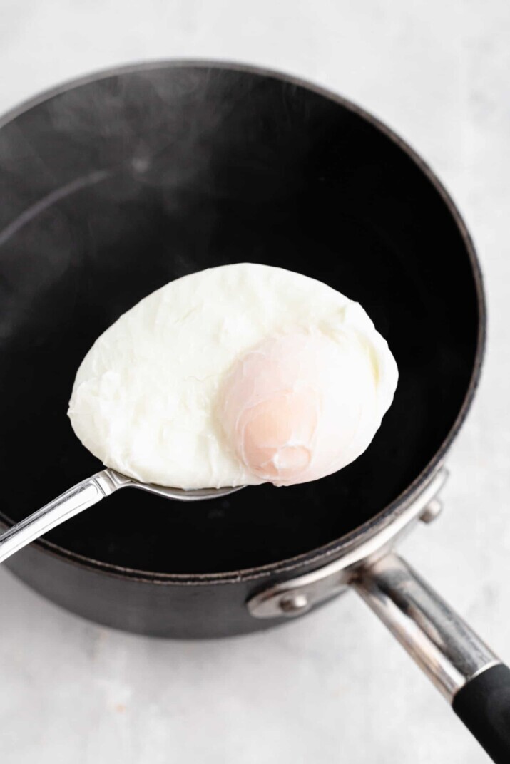 Best Poached Egg Recipe - How to Poach an Egg