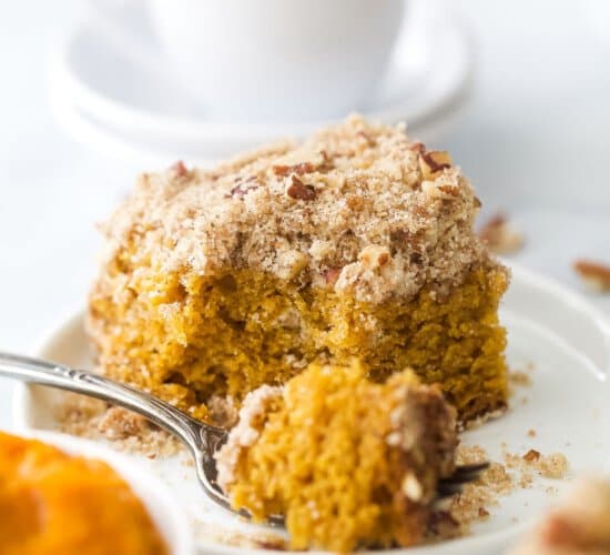 fork holding pumpkin spice coffee cake