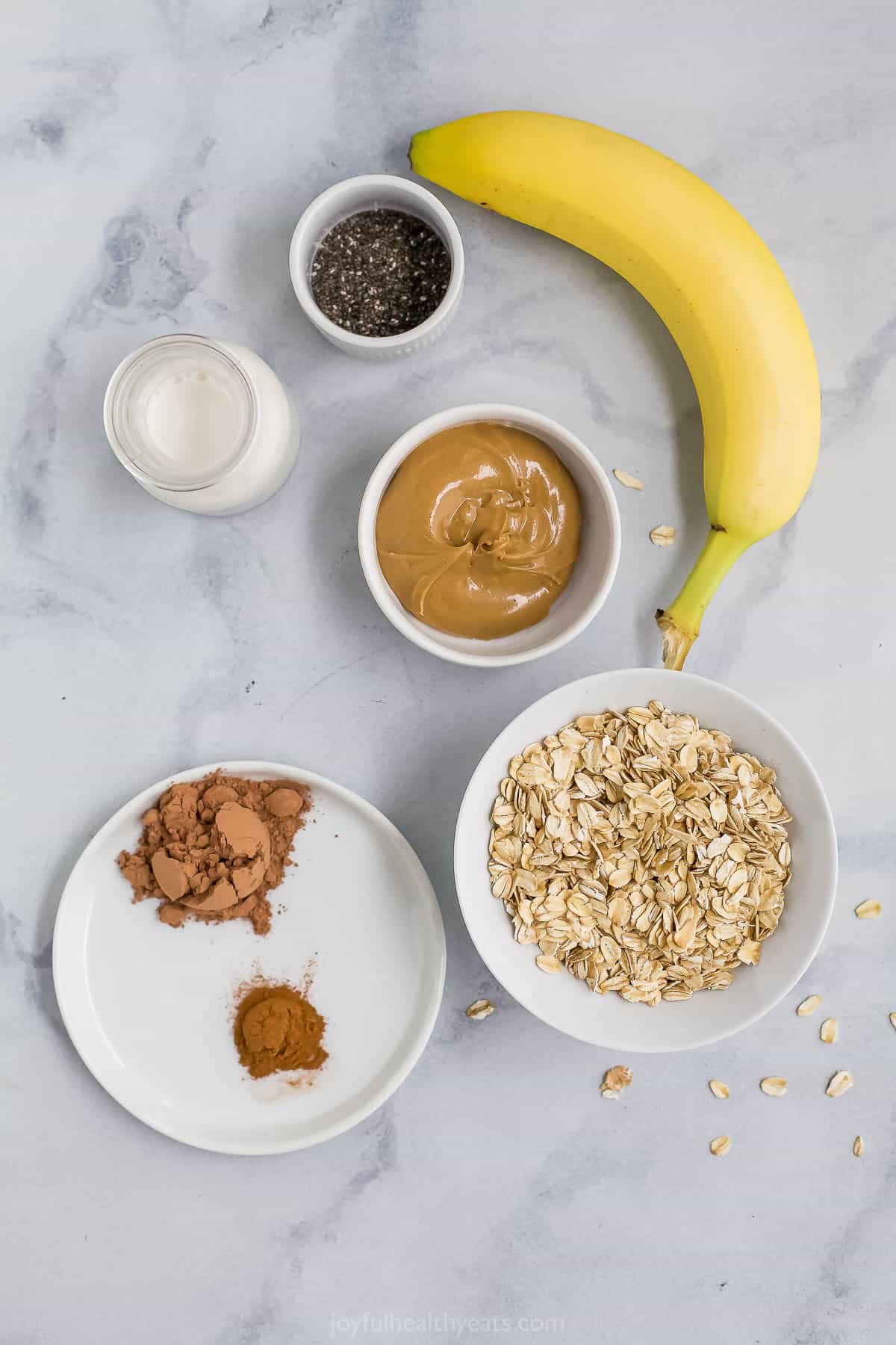 Chocolate peanut butter overnight oats ingredients