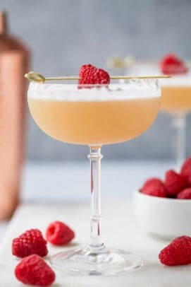 single French martini with garnish