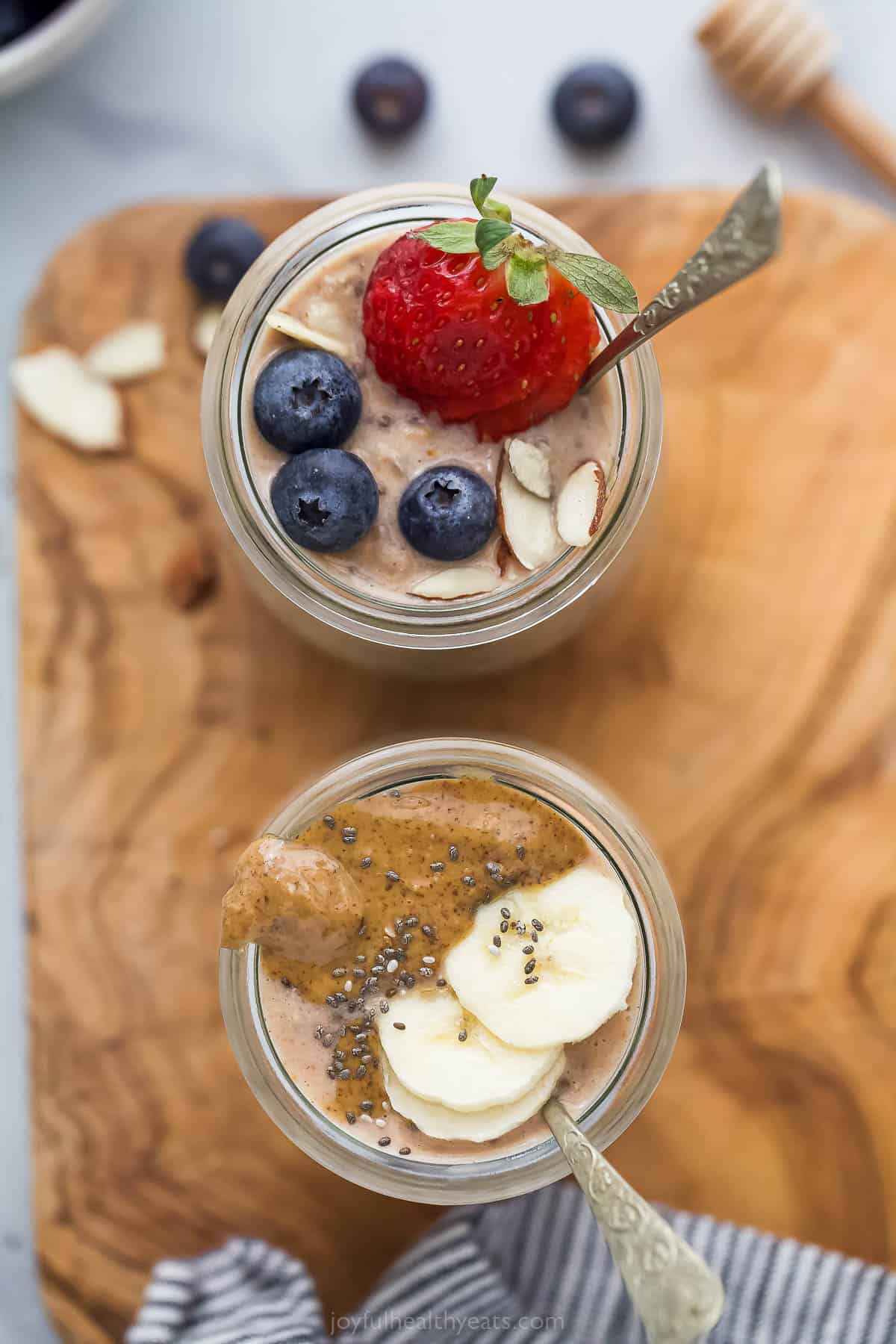 two jars of high protein overnight oats