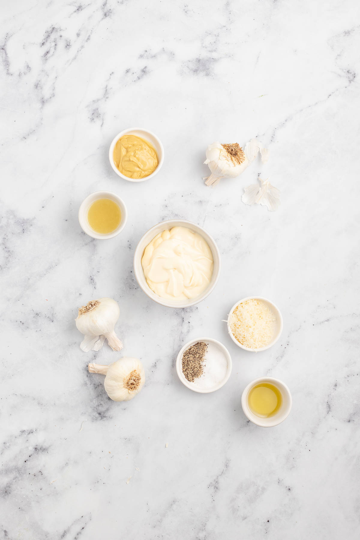 Ingredients for making aioli. 