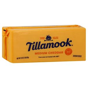 Tillamook Cheese 2lb Baby Loaf (Choose Flavor Below) (Medium Cheddar)