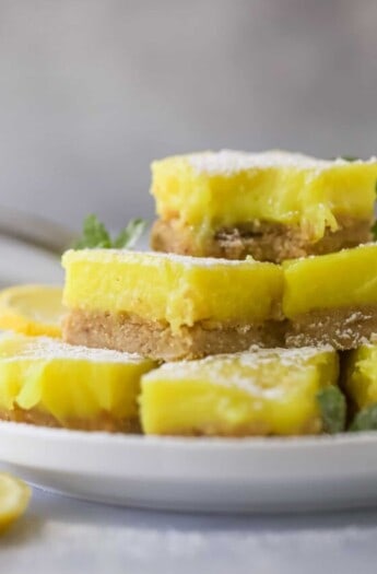 cropped-Vegan-Lemon-Bar-Recipe-web-13.jpg